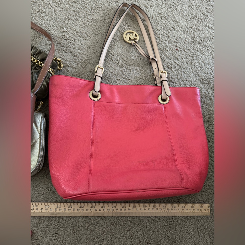 Michael Kors Bedford Coral Pebbled Leather Tote Handbag bundle of 4 purses - Picture 6 of 15